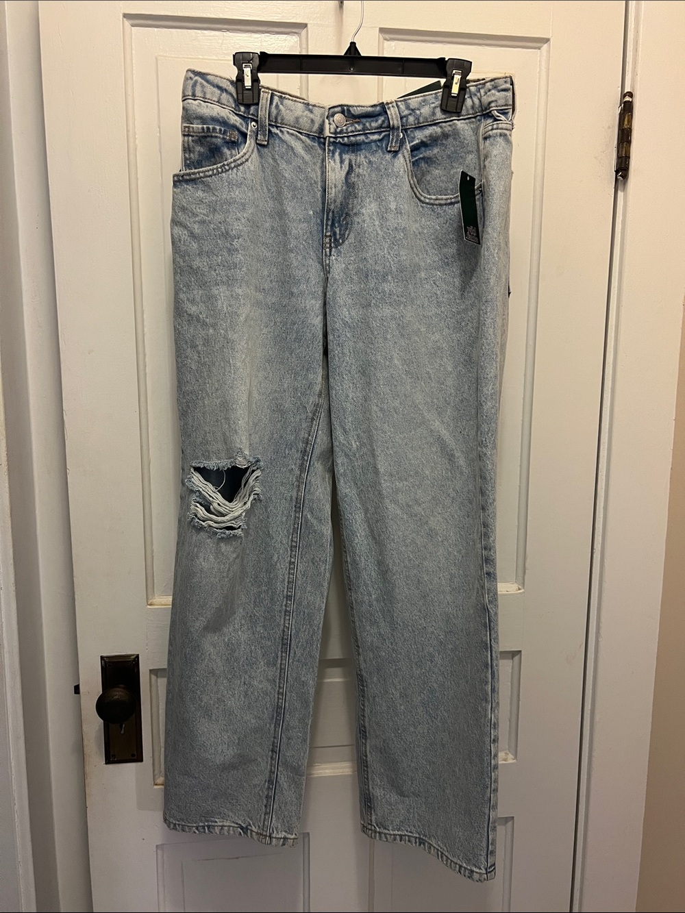 wild fable Light Blue Distressed Straight Leg Jeans
